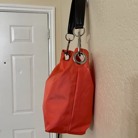 OKPTA1519426 Women’s shoulder Handbag Salmon color NWOT - Picture 2 of 10